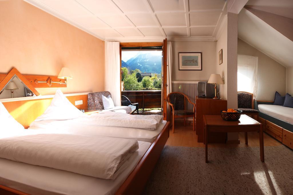 Hotel Auhof Шрунс Екстер'єр фото